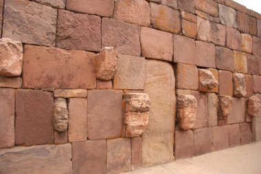 yeraltı Tapınağı - semisubterraneo - çok kafalı, tiwanaku