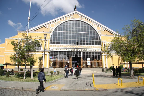 Estação central de ônibus em La Paz, Bolívia — Fotografia de Stock