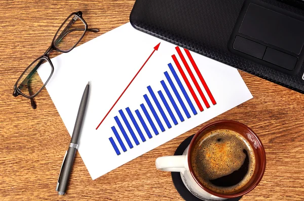 Note growth chart — Stock Photo, Image