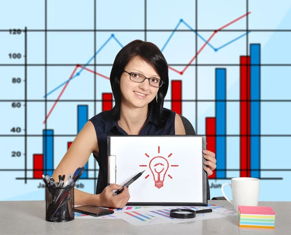 Woman with clipboard — Stock Photo, Image