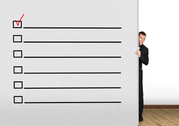 Betonnen wand met checklist — Stockfoto