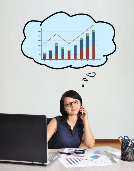 Businesswoman and chart — Stock Photo, Image