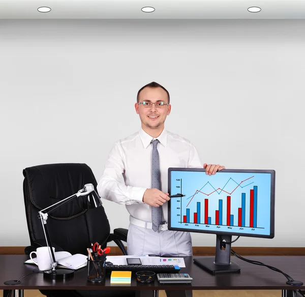 Monitor with chart — Stock Photo, Image