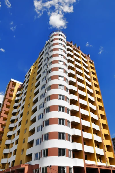 Multi-storey building — Stock Photo, Image