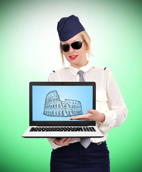 Laptop with  coliseum — Stock Photo, Image