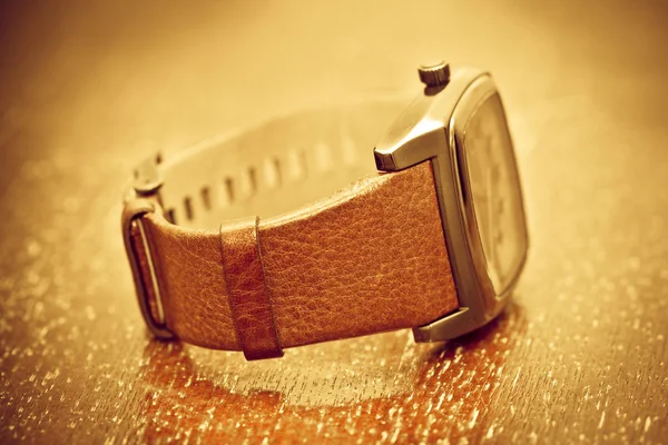 Náramkové hodinky closeup. Vintage styl. — Stock fotografie