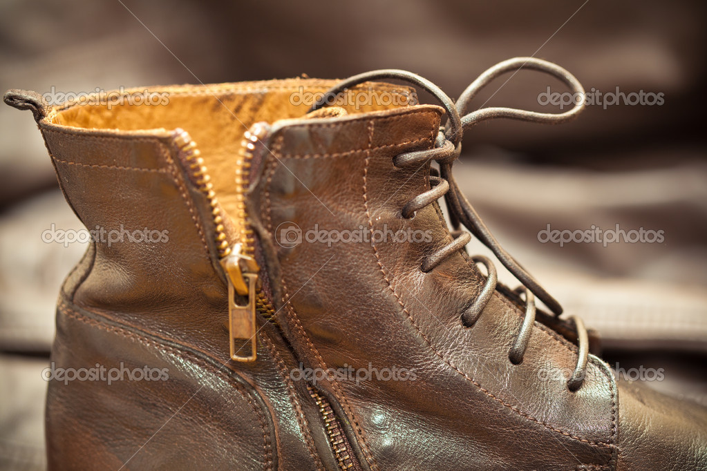 vintage style leather boots