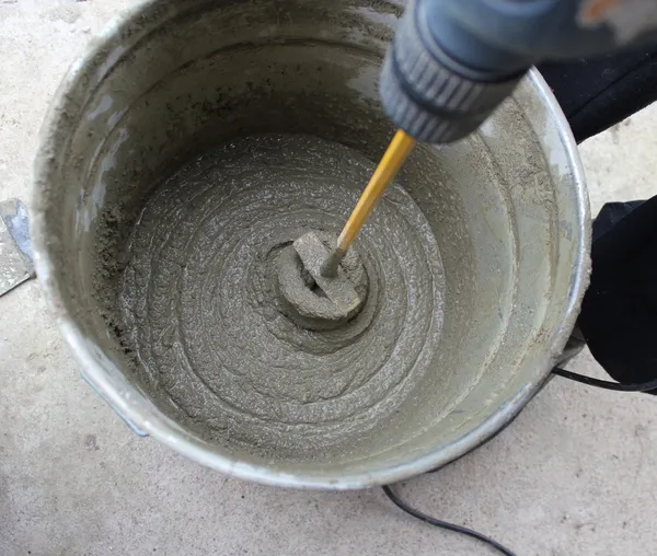 Concrete mixing — Stock Photo, Image