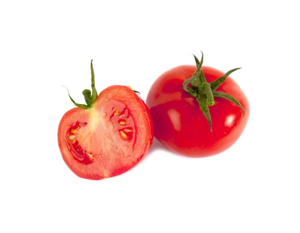 Νωπές ντομάτες απομονωμένες σε λευκό φόντο — Φωτογραφία Αρχείου