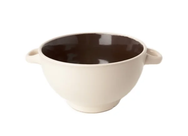 Tigela de cerâmica para sopa isolada sobre branco — Fotografia de Stock