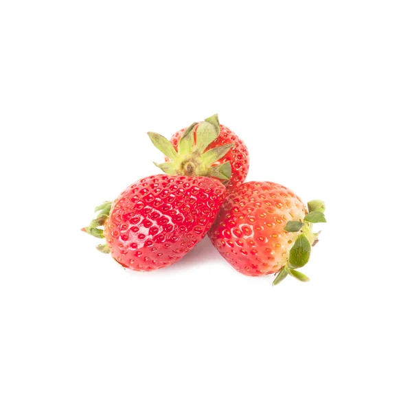 Trois fraises isolées sur du blanc — Photo