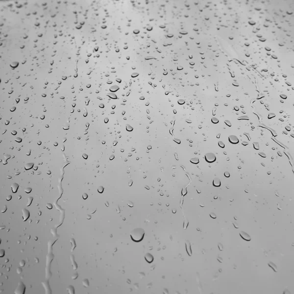 Gotas de agua sobre vidrio — Foto de Stock