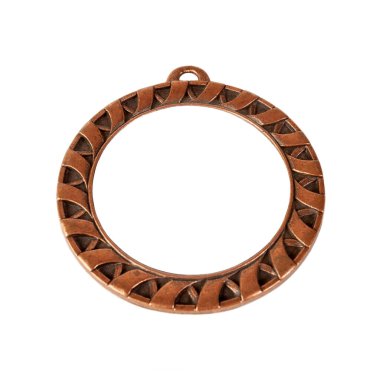 Beyaz arkaplanda izole edilmiş eski tarzda kolye