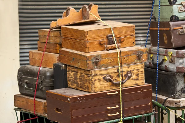 Old suitcases — Stock Photo, Image