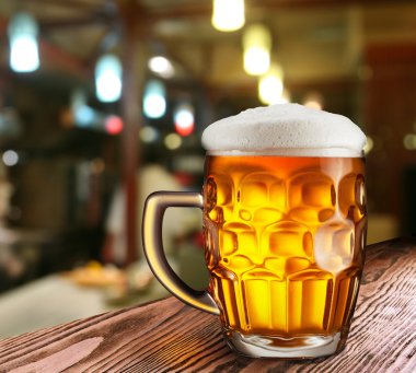 Bir bardak light bira.
