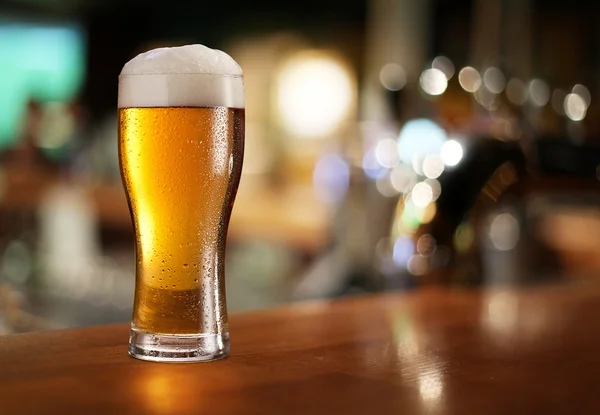 Glass of light beer. — Stock Photo, Image
