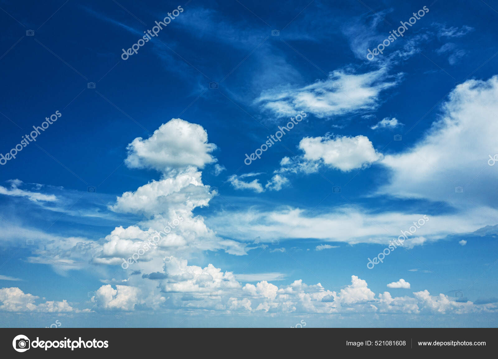 Cielo Azul Profundo Diferentes Tipos Nubes Blancas Hermosa Naturaleza Fondo  — Foto de stock #521081608 © Valentyn_Volkov, image size:1600x1154