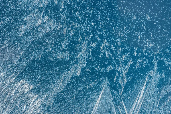 Frostmuster Auf Gefrorenen Winterfenstern Als Symbol Des Weihnachtswunders Weihnachten Oder — Stockfoto