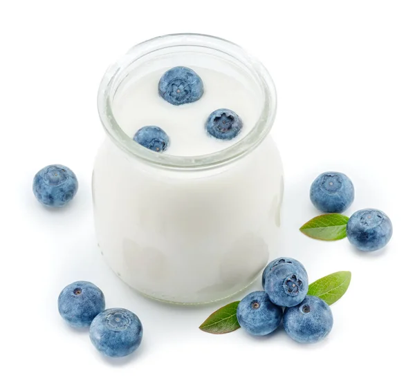 Recipiente Vidrio Con Yogur Natural Bayas Aisladas Sobre Fondo Blanco —  Fotos de Stock