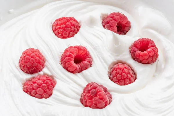 Frische Himbeeren Joghurt Oder Sahne Ansicht Von Oben — Stockfoto