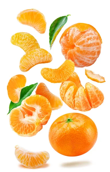 Levitating Ripe Tangerine Fruits Leaves Mandarin Slices White Background File — ストック写真