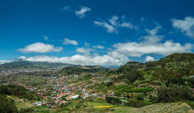 Anaga Kırsal Parkı 'ndan Tenerife Adası manzarası.