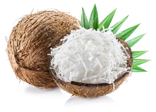 Kokosnoten Met Kokosvlokken Bladeren Geïsoleerd Een Witte Achtergrond — Stockfoto