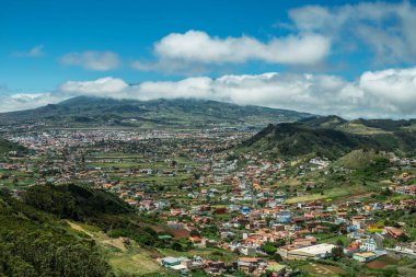 Anaga Kırsal Parkı 'ndan Tenerife Adası manzarası.
