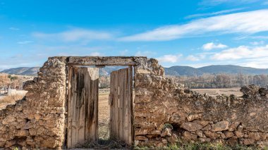 Kırsal kesimin kırsal kesimine açık kapılar