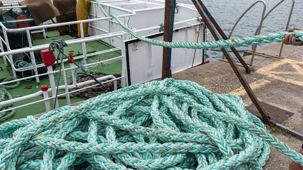 Канатная Веревка Рыболовные Снасти Лодке Выхода Море — стоковое фото