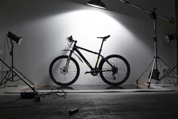 Rower na strzelanie w studio — Zdjęcie stockowe