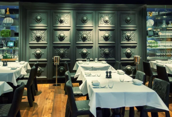 Decoratieve restaurant muur — Stockfoto