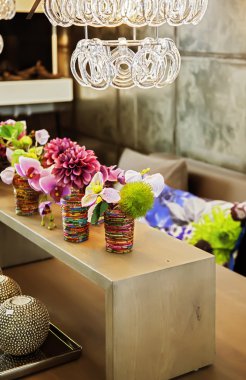 ev çiçekleri ile tablo