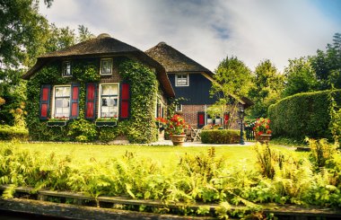 Hollandalı ilçe yan