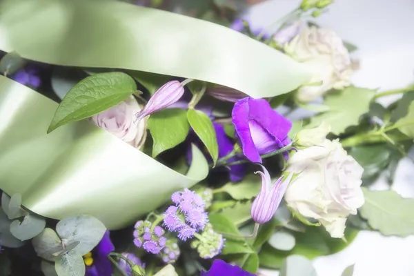 Arranjo de flores para o funeral — Fotografia de Stock