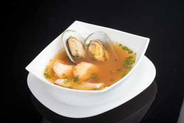 Japon çorba, stüdyo vurdu