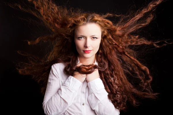 Closeup portrait of glamour young girl with beautiful long hair — Stock Photo, Image