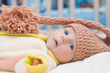 güzel yeni doğmuş çocuk