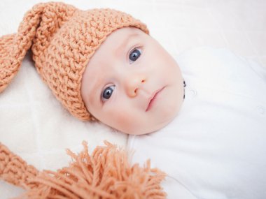 güzel yeni doğmuş çocuk