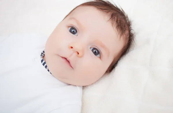 Mooie pasgeboren jongen — Stockfoto