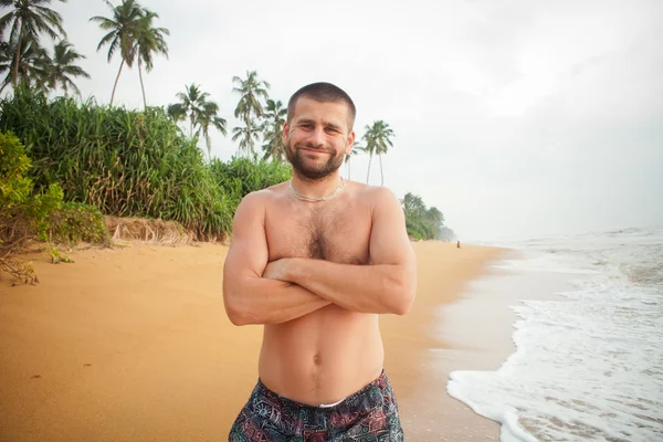 Guy on the beach, Sri Lanka — Stock Photo, Image