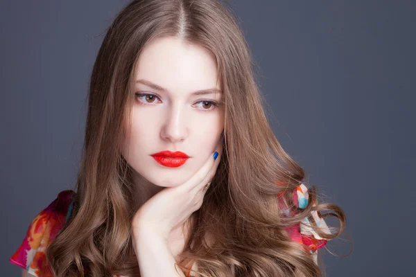 Beautiful hair, portrait of an young girl — Stock Photo, Image