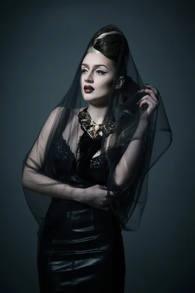 Gothic moda gelin — Stok fotoğraf