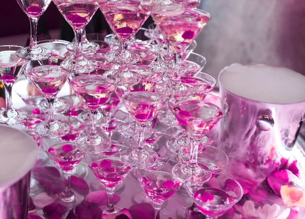 Champagne in glasses with fresh cherry on table - party background — Stock Photo, Image