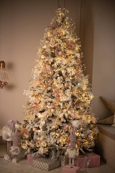 Krásné Zdobené Vánoční Pokoj — Stock fotografie