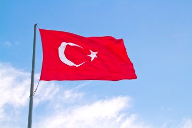 Türk bayrağı Flappi? ng rüzgarda