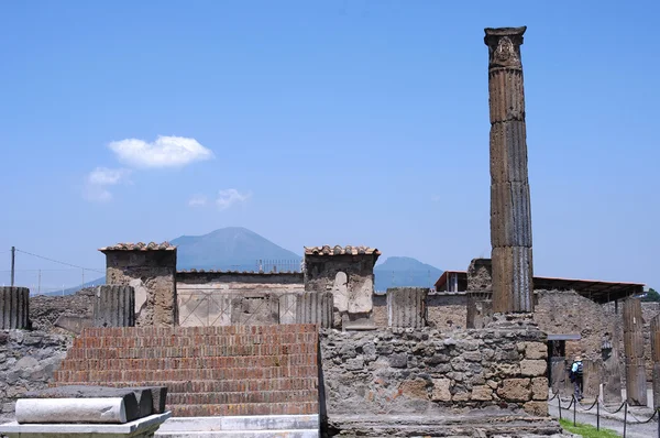 Ruins of Pompeii near volcano Vesuvius, Italy — Stock Photo, Image