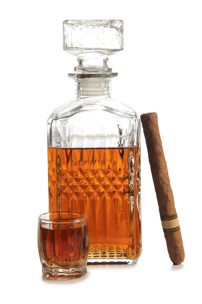 Velký doutník a whiskey — Stock fotografie