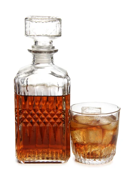 Bicchiere e tazza di whisky — Foto Stock