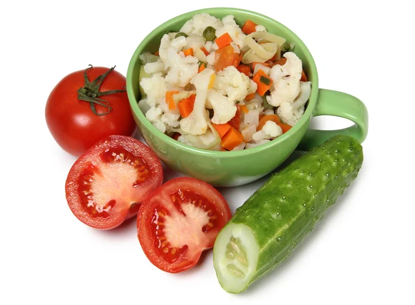 Gemüsesuppe und Gurken — Stockfoto